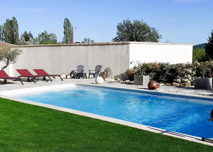 Bed & Breakfast Le Petit Valadas à 7km D'uzes 3*